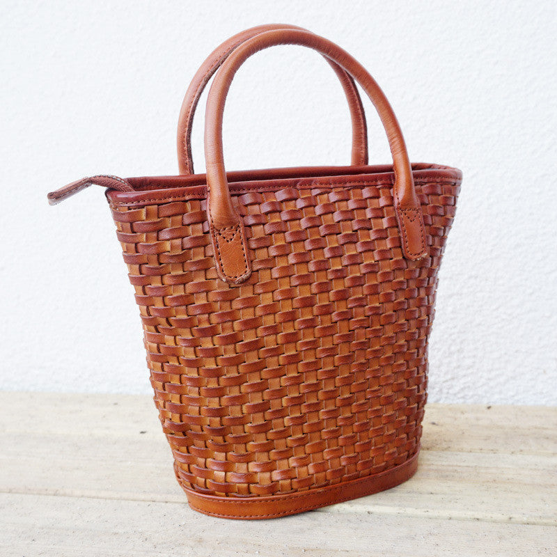 Women’s Genuine Leather Woven Bucket Shoulder Messenger Bag