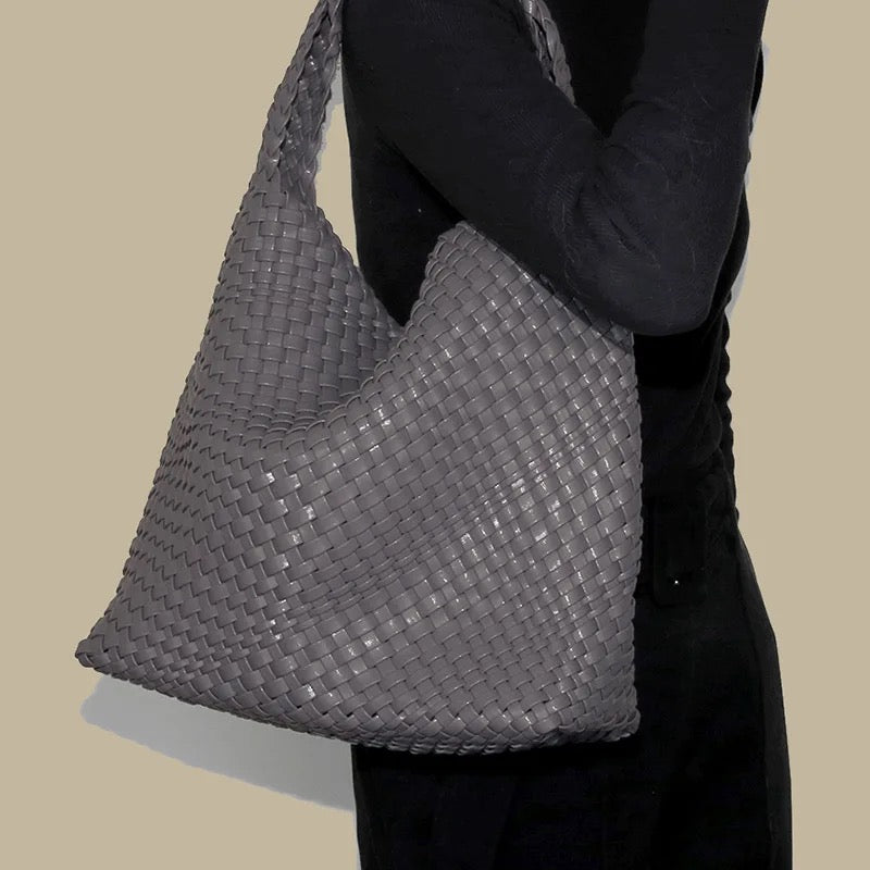 Elegant Woven Shoulder Bag